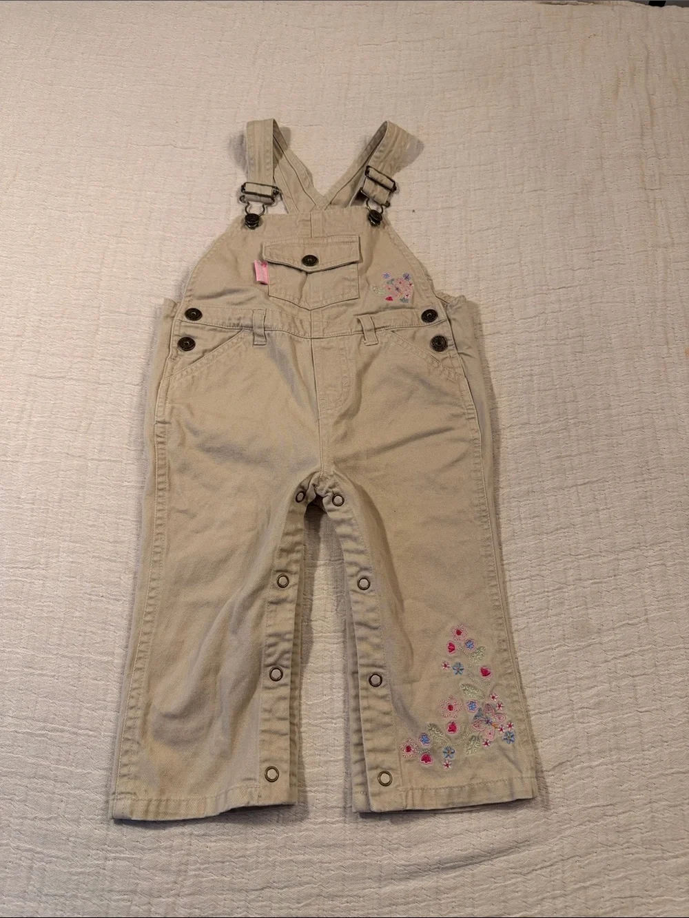 Vintage 90s/Y2K Carter’s Superwear 18M Khaki Floral Embroidered Overalls, sz 18m